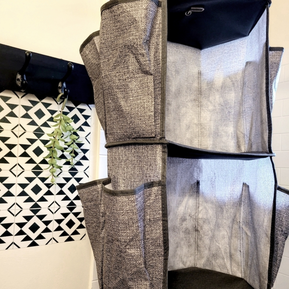 :::Closet Storage:::